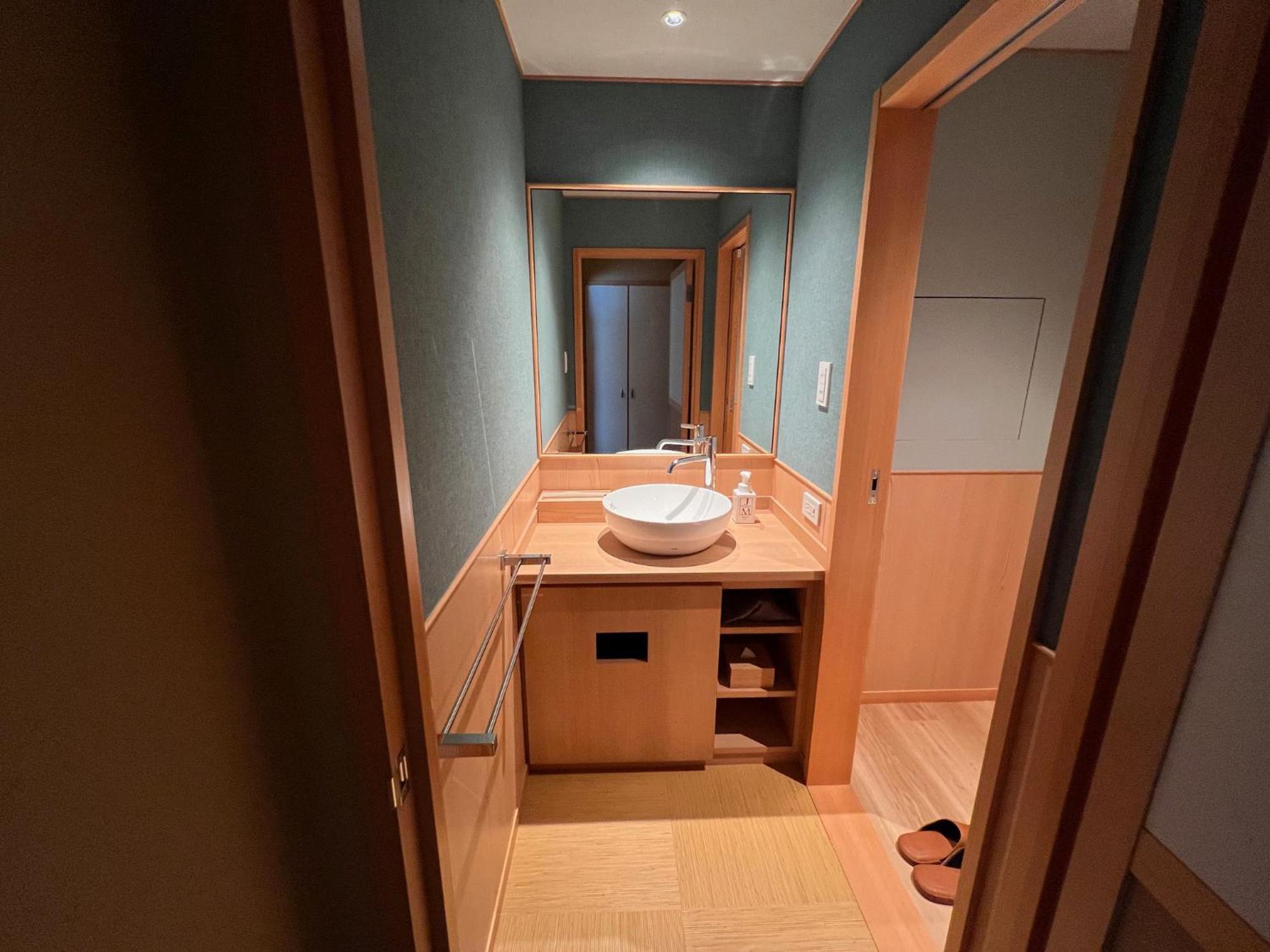 Akaishiya 城崎温泉旅館 赤石屋 Тоёока Номер фото