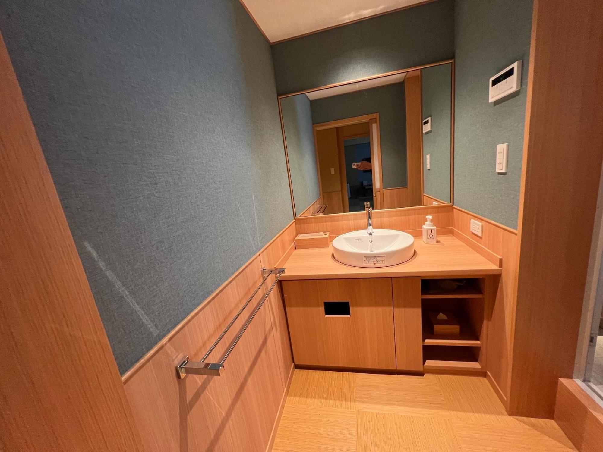 Akaishiya 城崎温泉旅館 赤石屋 Тоёока Номер фото
